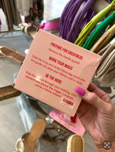 Load image into Gallery viewer, Stitchy