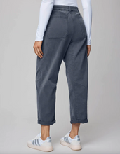 Load image into Gallery viewer, Splendid Ice Navy Carissa Twill Pant
