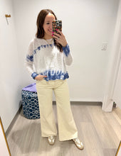 Load image into Gallery viewer, StitchDrop Ocean Reef Sweater
