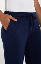 Load image into Gallery viewer, Liverpool Pull On Wide Leg Crop Trouser
