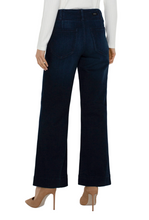 Load image into Gallery viewer, Liverpool Summit Lake Patch Pocket Wide Leg
