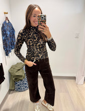 Load image into Gallery viewer, Charlie B Leopard Jersey Mock Neck
