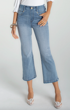 Load image into Gallery viewer, Liverpool Bryce Canyon Gia Glider Crop Flare
