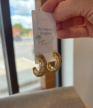 Load image into Gallery viewer, Jessica Hammered Hoop
