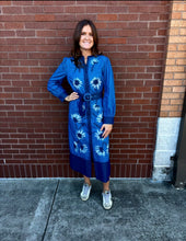 Load image into Gallery viewer, Alivia Denim Floral Suzie Dress
