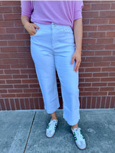 Load image into Gallery viewer, Tribal Audrey Hugging Wide Crop Jean
