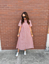 Load image into Gallery viewer, Livro Penny Blooms Gibbons Dress

