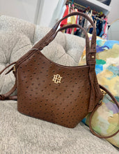 Load image into Gallery viewer, Pierce Chocolate Mini Tote
