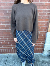 Load image into Gallery viewer, Z Supply Dark Chocolate Coming Up Sweater

