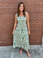 Load image into Gallery viewer, Z Supply Leya Tera Paisley Maxi Skirt
