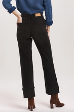 Load image into Gallery viewer, Dear John Jet Set Holly
