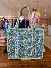 Load image into Gallery viewer, Quilted Large Tote Bag

