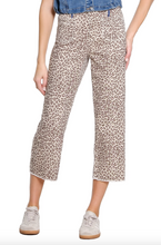 Load image into Gallery viewer, Tru Luxe Animal Pleated Pocket Cropped Wide Leg
