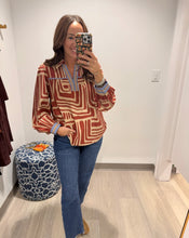 Load image into Gallery viewer, Rust Geometric Top
