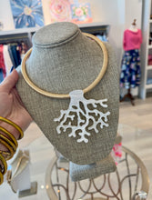 Load image into Gallery viewer, Nautical Pendant Reef Necklace
