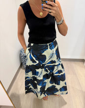 Load image into Gallery viewer, Maude Indigo Lilies Ada Skirt
