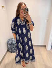 Load image into Gallery viewer, Never a Dull Moment Midi Dress

