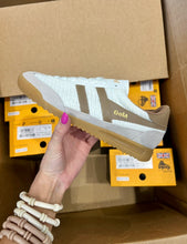 Load image into Gallery viewer, Gola Tornado Zephyr Off White/Carmel
