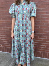 Load image into Gallery viewer, Livro Ranchero Rosie Shirtdress
