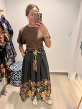 Load image into Gallery viewer, Zenara Elevated Floral Maxi Skirt
