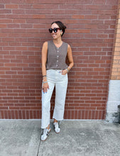 Load image into Gallery viewer, Z Supply Syd Sweater Vest
