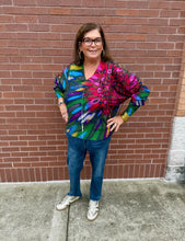 Load image into Gallery viewer, APNY Floral V Neck Pullover
