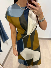 Load image into Gallery viewer, Maggy London Geo Abstract Dress
