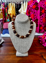 Load image into Gallery viewer, Classic Bead Necklace
