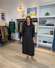 Load image into Gallery viewer, Mary George Blk Hampton Dress
