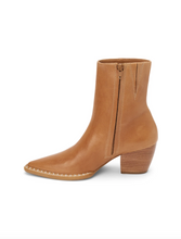 Load image into Gallery viewer, Matisse Butterscotch Caty Boot
