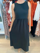 Load image into Gallery viewer, Z Supply Charlotte Midi Dress
