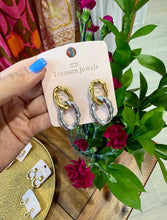 Load image into Gallery viewer, Roma Earring
