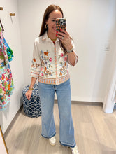 Load image into Gallery viewer, John Mark Boarder Floral Blouse
