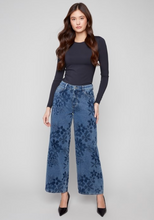 Load image into Gallery viewer, Charlie B Jacquard Wide Leg Flower Pant
