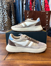 Load image into Gallery viewer, Gola Air Phoenix Sneaker
