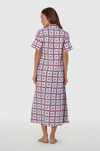Load image into Gallery viewer, Livro Mayflower Gibbons Dress
