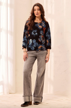 Load image into Gallery viewer, Tribal Maple Soft Yarn 3/4 Length Sweater
