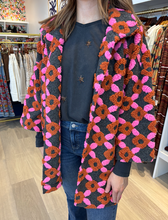 Load image into Gallery viewer, Ivy Jane Puff Pattern Jacket
