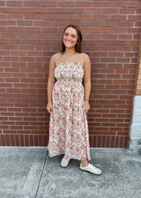 Load image into Gallery viewer, Z Supply Cornelia Ami Floral Maxi
