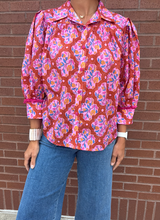 Load image into Gallery viewer, Multi Collared Printed Button Up
