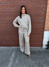 Load image into Gallery viewer, Splendid Cable Wide Leg Pant
