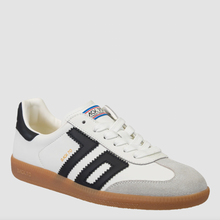 Load image into Gallery viewer, Back 70 Black Cloud Sneaker
