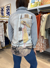 Load image into Gallery viewer, Dizzy Lizzie Shop Window Chesapeake Top
