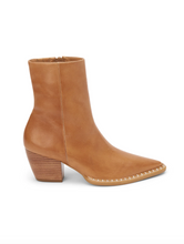 Load image into Gallery viewer, Matisse Butterscotch Caty Boot
