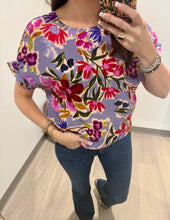 Load image into Gallery viewer, Tru Luxe Shirred Sleeve Boxy Top
