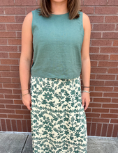 Load image into Gallery viewer, Z Supply Everglade Sloane Linen Top
