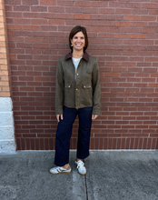 Load image into Gallery viewer, The Hunt Suede Jacket
