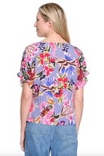 Load image into Gallery viewer, Tru Luxe Shirred Sleeve Boxy Top
