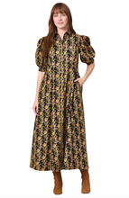 Load image into Gallery viewer, Livro Berrywood Scroll Rosie Shirtdress
