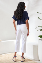 Load image into Gallery viewer, Tribal 5 Pocket Pull On Capri Flare
